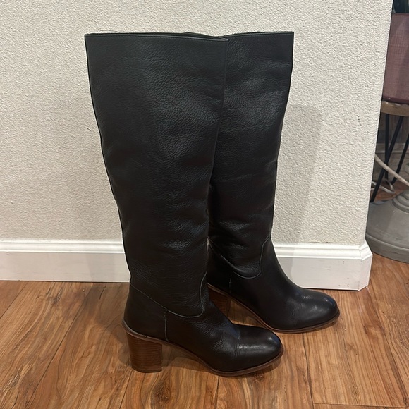 Seychelles black leather boots! ✨ - Picture 5 of 8